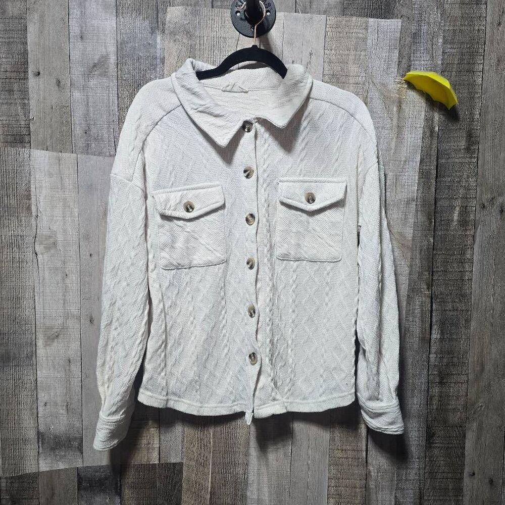 New In Cream Textured Cable Knit Shirt Jacket Shacket Small Chic Vanilla Girl
